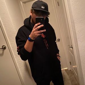 Meet your Posher, Omar